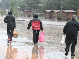 Égszakadás Dunaújvárosban - fotó: Sándor Judit