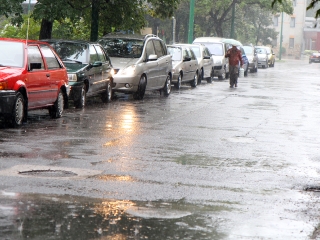 Égszakadás Dunaújvárosban - fotó: Sándor Judit