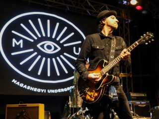 Magyarország, szeretlek! Városháza tér - vasárnap - fotó: Ónodi Zoltán