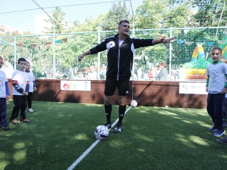 Ovi-Foci - műfüves pályát kaptak az ovisok - fotó: Sándor Judit