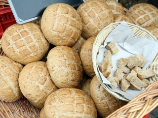 Élet-Stílus - egy nap a sportról és egészségről a Városháza téren - fotó: Sándor Judit