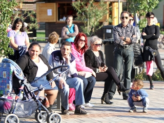 Élet-Stílus - egy nap a sportról és egészségről a Városháza téren - fotó: Sándor Judit