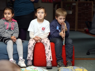 Mesenap a könyvtárban - fotó: Sándor Judit