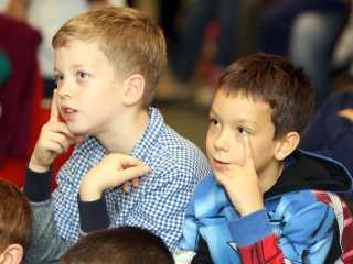 Mesenap a könyvtárban - fotó: Sándor Judit