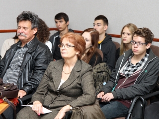 A hónap diákjait köszöntötte Cserna Gábor polgármester - fotó: Sándor Judit