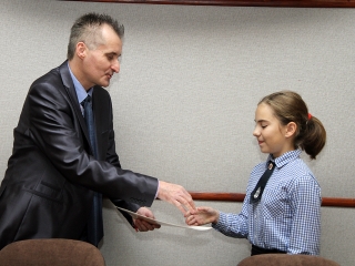 A hónap diákjait köszöntötte Cserna Gábor polgármester - fotó: Sándor Judit