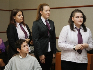 A hónap diákjait köszöntötte Cserna Gábor polgármester - fotó: Sándor Judit