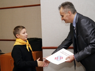 A hónap diákjait köszöntötte Cserna Gábor polgármester - fotó: Sándor Judit