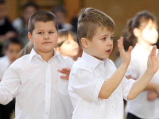 Gólyaavató az Aranyban - fotó: Sándor Judit