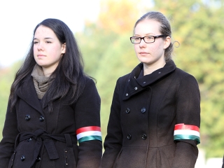 Az 1956-os forradalom hőseire emlékezve - fotó: Sándor Judit