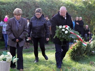 Az 1956-os forradalom hőseire emlékezve - fotó: Sándor Judit