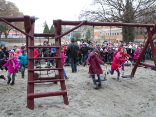 Játszótér a Petőfiben - fotó: Ónodi Zoltán