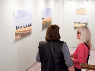 Füves képek a Bartók aulájában - fotó: Ónodi Zoltán