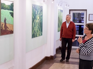 Füves képek a Bartók aulájában - fotó: Ónodi Zoltán