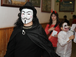 Jelmezes sulibuli a Petőfiben - fotó: Sándor Judit