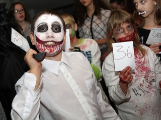 Jelmezes sulibuli a Petőfiben - fotó: Sándor Judit