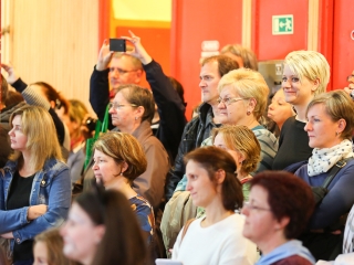 Elsősavató a Dózsa iskolában - fotó: Ónodi Zoltán