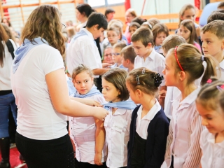 Elsősavató a Dózsa iskolában - fotó: Ónodi Zoltán