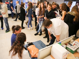 Pályaválasztási kiállítás a DUF-on - fotó: Ónodi Zoltán