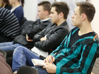 KMI: Ambrus Lajos író- olvasó találkozó - fotó: Ónodi Zoltán