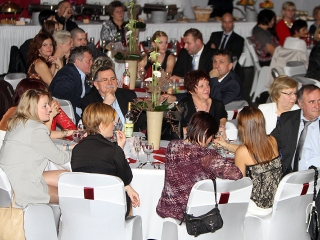 Kórházi bál a jótékonyság jegyében - fotó: Sándor Judit