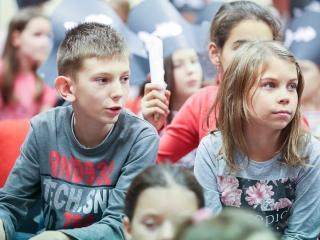 Adamik Zsolt- találkozó a gyerekkönyvtárban - fotó: Ónodi Zoltán