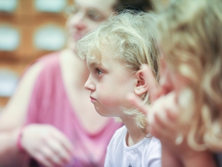 Adamik Zsolt- találkozó a gyerekkönyvtárban - fotó: Ónodi Zoltán