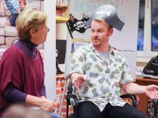 Adamik Zsolt- találkozó a gyerekkönyvtárban - fotó: Ónodi Zoltán