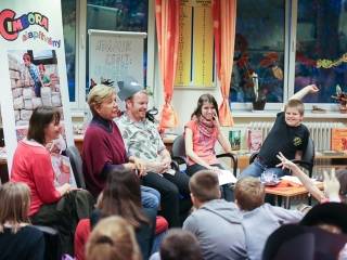 Adamik Zsolt- találkozó a gyerekkönyvtárban - fotó: Ónodi Zoltán
