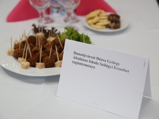 Kereskedelmi iskola - Diákcsalogató a Fészekben - fotó: Ónodi Zoltán