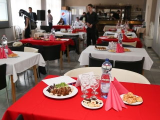 Kereskedelmi iskola - Diákcsalogató a Fészekben - fotó: Ónodi Zoltán