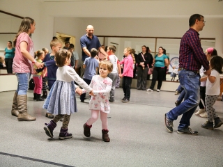 MMK: Törpetáncház és kézművesség - fotó: Ónodi Zoltán