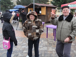 Kolbászfesztivál a Városháza téren - fotó: Sándor Judit