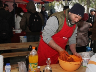Kolbászfesztivál a Városháza téren - fotó: Sándor Judit