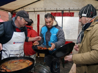Kolbászfesztivál a Városháza téren - fotó: Sándor Judit