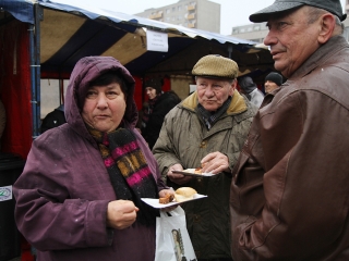 Kolbászfesztivál a Városháza téren - fotó: Sándor Judit