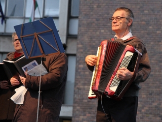 Kolbászfesztivál a Városháza téren - fotó: Sándor Judit