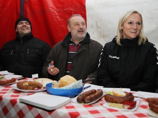 Kolbászfesztivál a Városháza téren - fotó: Sándor Judit