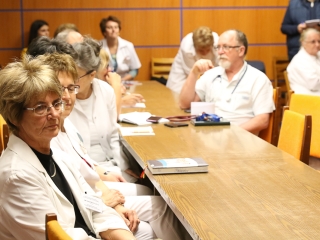 Arany, gyémánt és vas dilpomás orvosok köszöntése a kórházban - fotó: Ónodi Zoltán