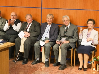 Arany, gyémánt és vas dilpomás orvosok köszöntése a kórházban - fotó: Ónodi Zoltán