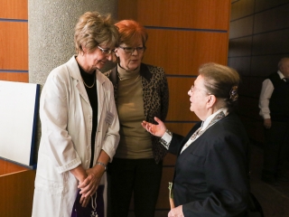 Arany, gyémánt és vas dilpomás orvosok köszöntése a kórházban - fotó: Ónodi Zoltán