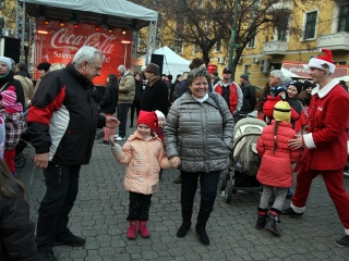 Coca-Cola Karácsonyi Karaván - Dunaújváros, 2015 - fotó: Sándor Judit