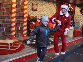 Coca-Cola Karácsonyi Karaván - Dunaújváros, 2015 - fotó: Sándor Judit