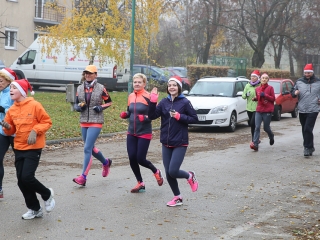 Mikulásfutás a Mentőszolgálatért - fotó: Ónodi Zoltán