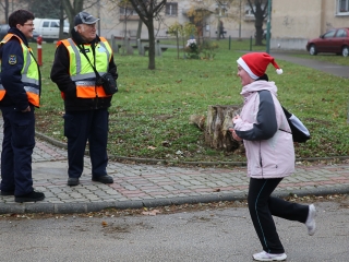 Mikulásfutás a Mentőszolgálatért - fotó: Ónodi Zoltán
