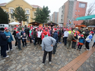 Mikulásfutás a Mentőszolgálatért - fotó: Ónodi Zoltán