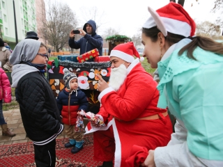Mikulás a Római városrészi adventen - fotó: Ónodi Zoltán