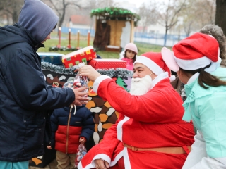 Mikulás a Római városrészi adventen - fotó: Ónodi Zoltán