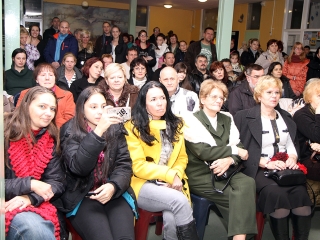 Kiállítás és díjátadó az Arany iskola rajztagozatának jubileumán - fotó: Sándor Judit