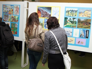 Kiállítás és díjátadó az Arany iskola rajztagozatának jubileumán - fotó: Sándor Judit